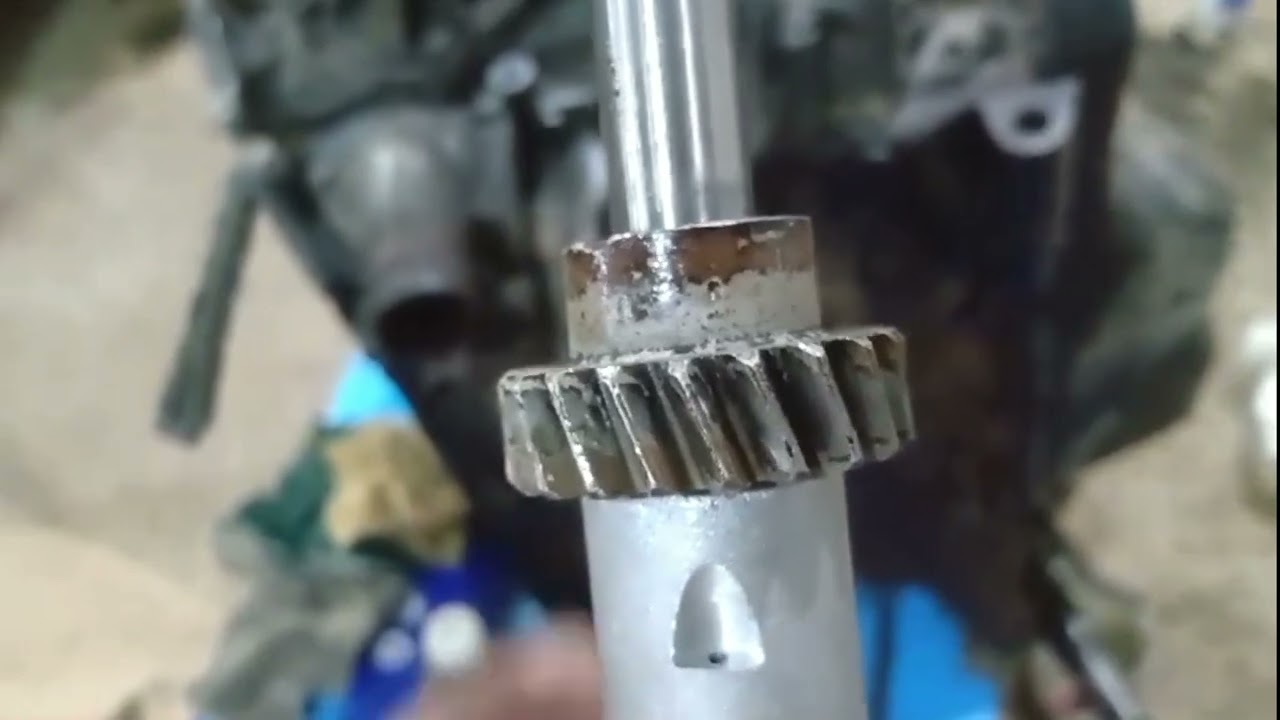 Nissan 24 distributor and oil pump timing marks || Asad info plug