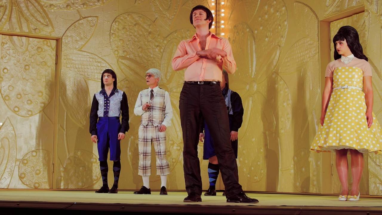 SCHAUSPIELHAUS GRAZ: Trailer DER REVISOR von Nikolaj Gogol