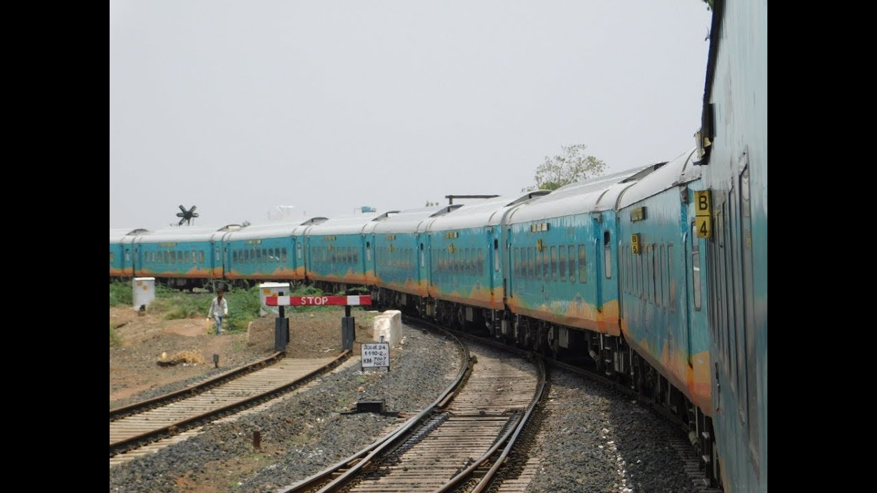 Mumbai To Jamnagar : Full Journey : 22923 BDTS - JAM Humsafar Express : Indian Railways