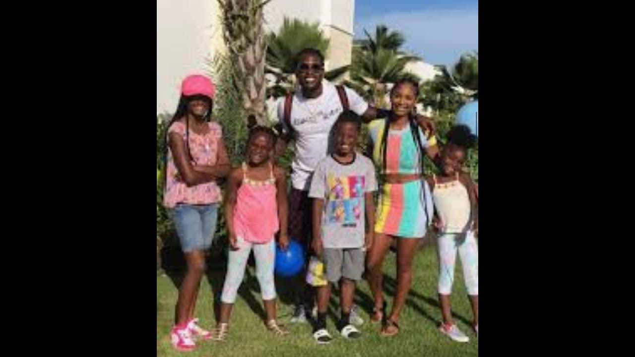 Do y&rsquo;ll miss the so cool family cause I know I do 😥😥😥
