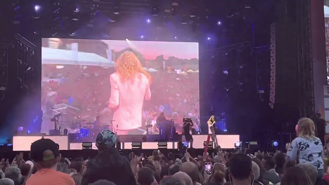 Julien Doré - Le Lac (Baudet stival Bertrix 10/07/2022)