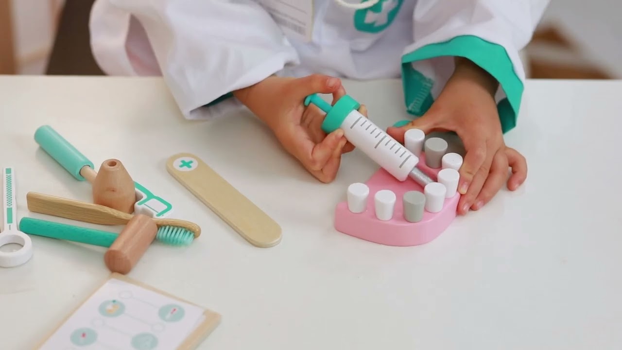 UMU® Deluxe Arztkoffer aus Holz – Spielset für Kinder