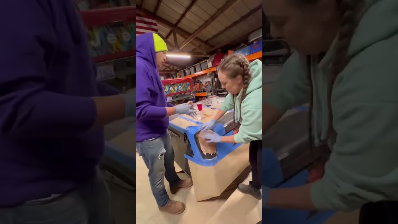 Fiberglass repair on my Jeep JKU hard top!