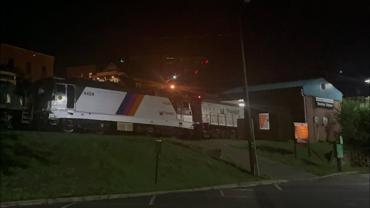 NJT YD43 URHS ALP-44 4424 Move in Boonton NJ 7/3/23