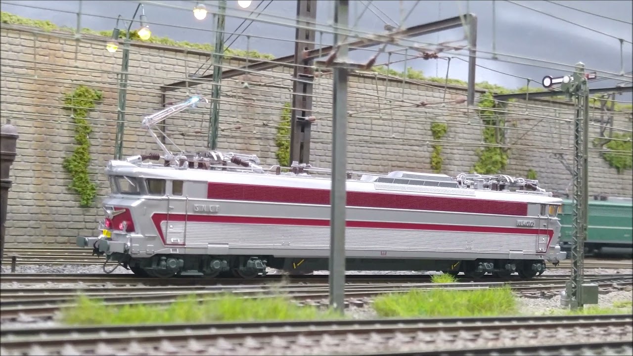 Model Trains HO Layout. Mod&eacute;lisme Ferroviaire. Trains Miniatures. CC 40100 LS models HO 10025.