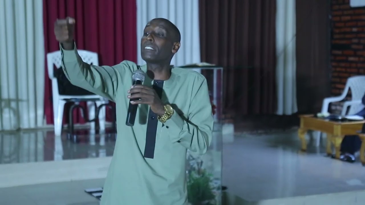 UBWOKO BUTATU BW'INTAMA ZIBA MW'ITORERO// EMLR RUHANGO By Rev Pastor Mudaheranwa Fidel