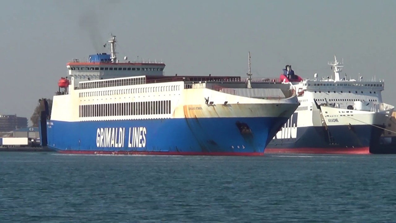 GRIMALDI LINES - Eurocargo Стамбул