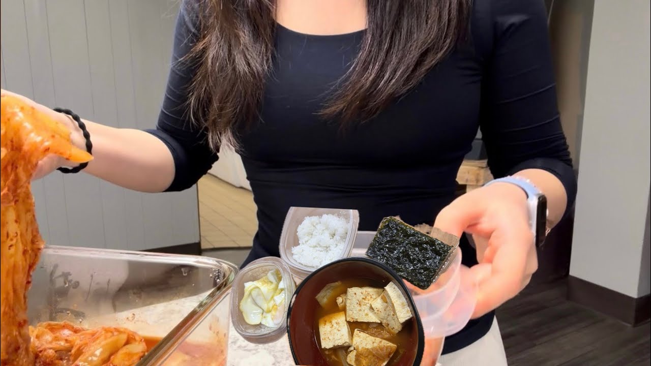 🇺🇸미국 유학생의 김치찌개 혼밥일기✌🏻