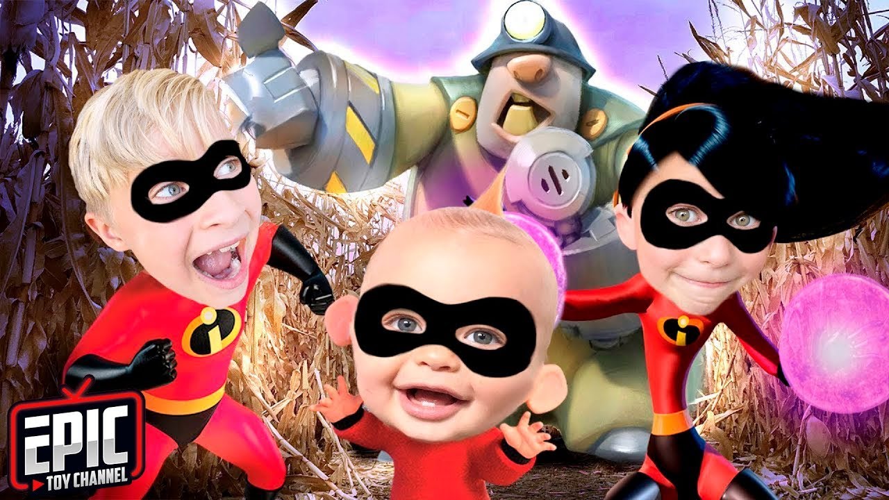 INCREDIBLES 2 Pretend Play Jack Jack Dash Violet Defeat Underminer and Incredibles 2 Toy Play