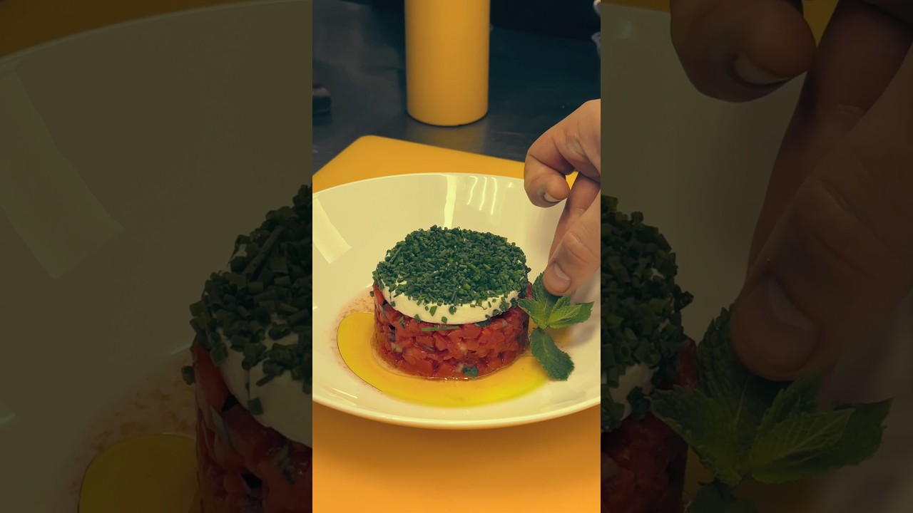 Тар-тар с помидорами и сыром #funny #food #satisfying #animals