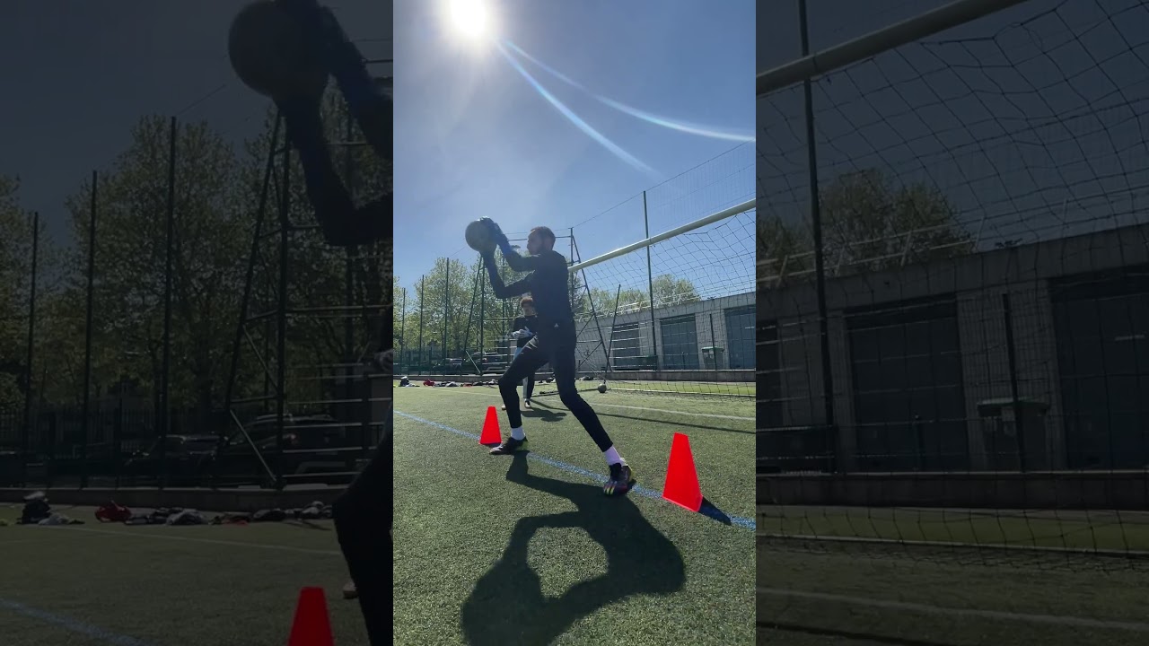 CRAZY GOALKEEPER TRAINING ⚡️🤯