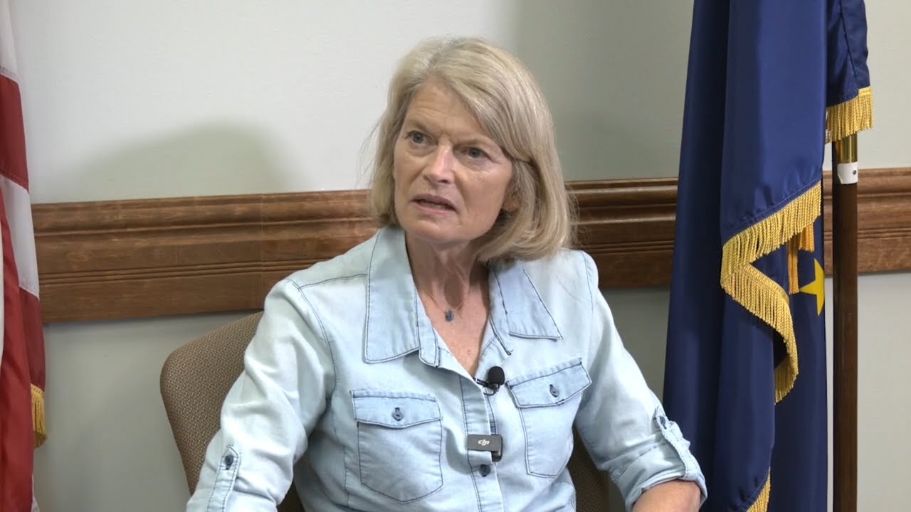 Senator Murkowski defends Denali Commission, hints governor run