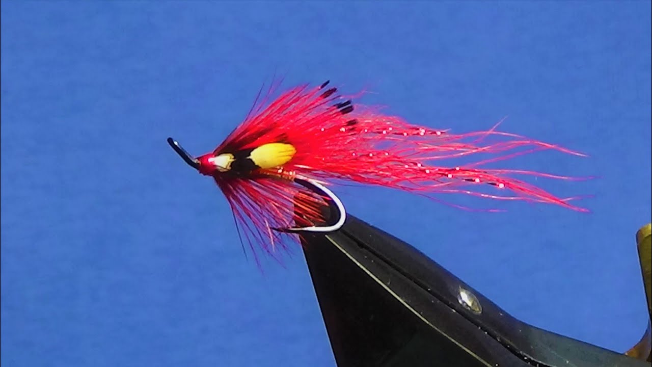 Tying a salmon fly , Simply Red with Scott Jackson