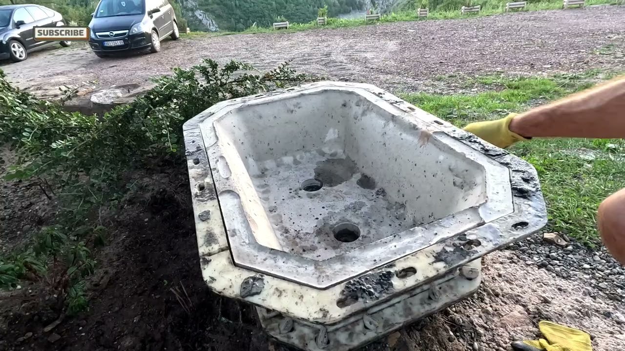 How to make a concrete bonsai pot in a mold from AliExpress - ABS Plastic Bonsai Planter Mold