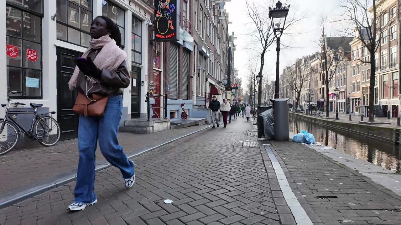 Amsterdam: De Wallen (Red Light District) by Day | A Quiet Walk Along the Historic Canals