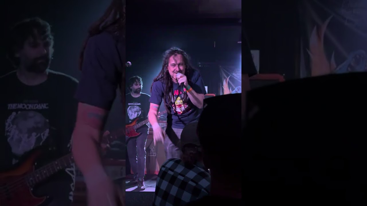 Teen Agers w/Roger Lima of Less Than Jake performing a Rehasher cover “Lift” The Fest 21