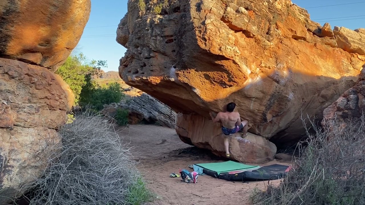 My fail footy of How Tall Are You? (8A) - Rocklands
