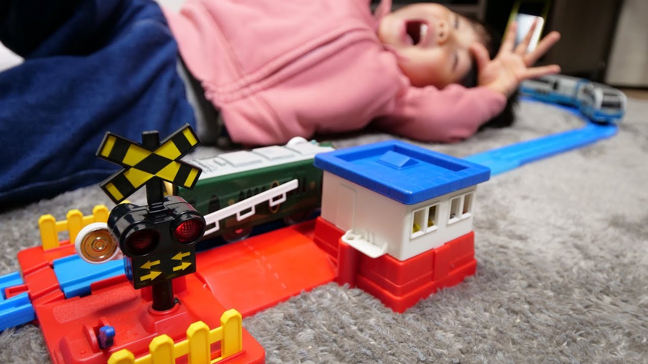 プラレール エレクトロ踏切