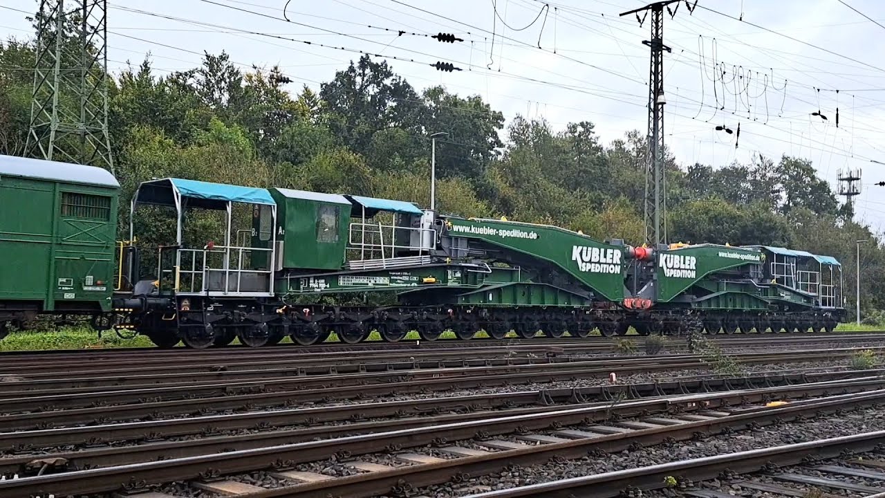 Kübler Schwertransport BR 218 399-4 mit Leer-Trafotransport und 3 Tiefladewagen