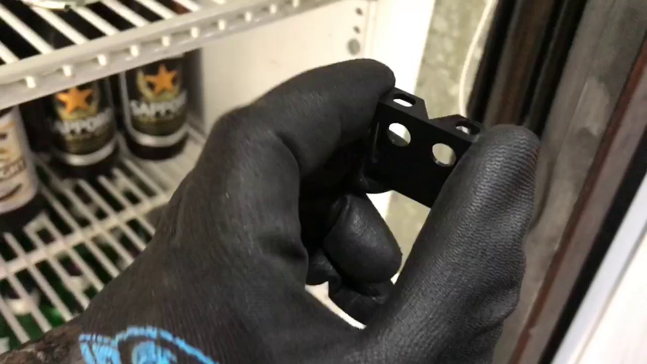 true cooler door closure system