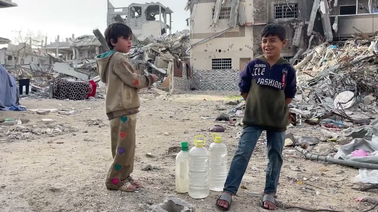 Gaza Clean Drinking Water Trucks Distribution