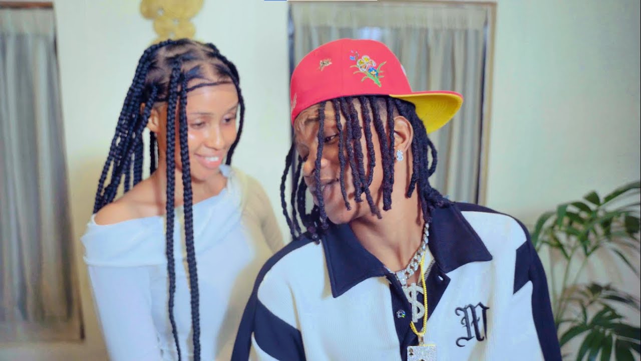 Omah Boy_love love (Visualiser)_By Authentic One Prod.