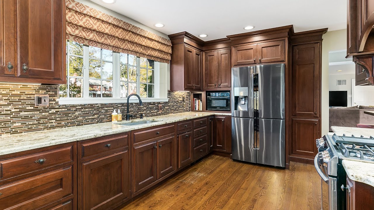 Luxury Real Estate Video Walkthrough (Moorestown, NJ)