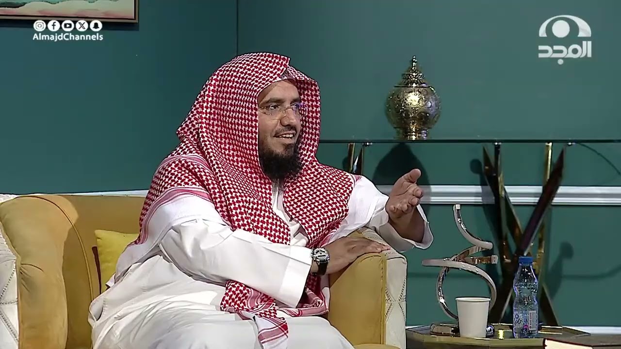 د.ماهر الفحل يحدثنا عن أحب الكتب إليه ومناسب لجميع الأعمار يسمى  ...
