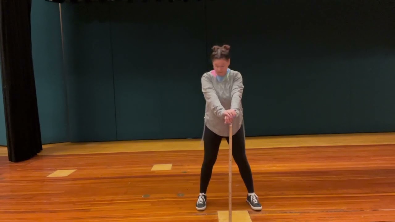 Make a Move Full Performance - Shrek Jr.