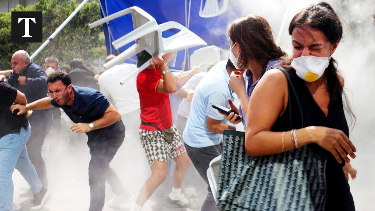 Turkish Police Storm Opposition Party HQ in Istanbul