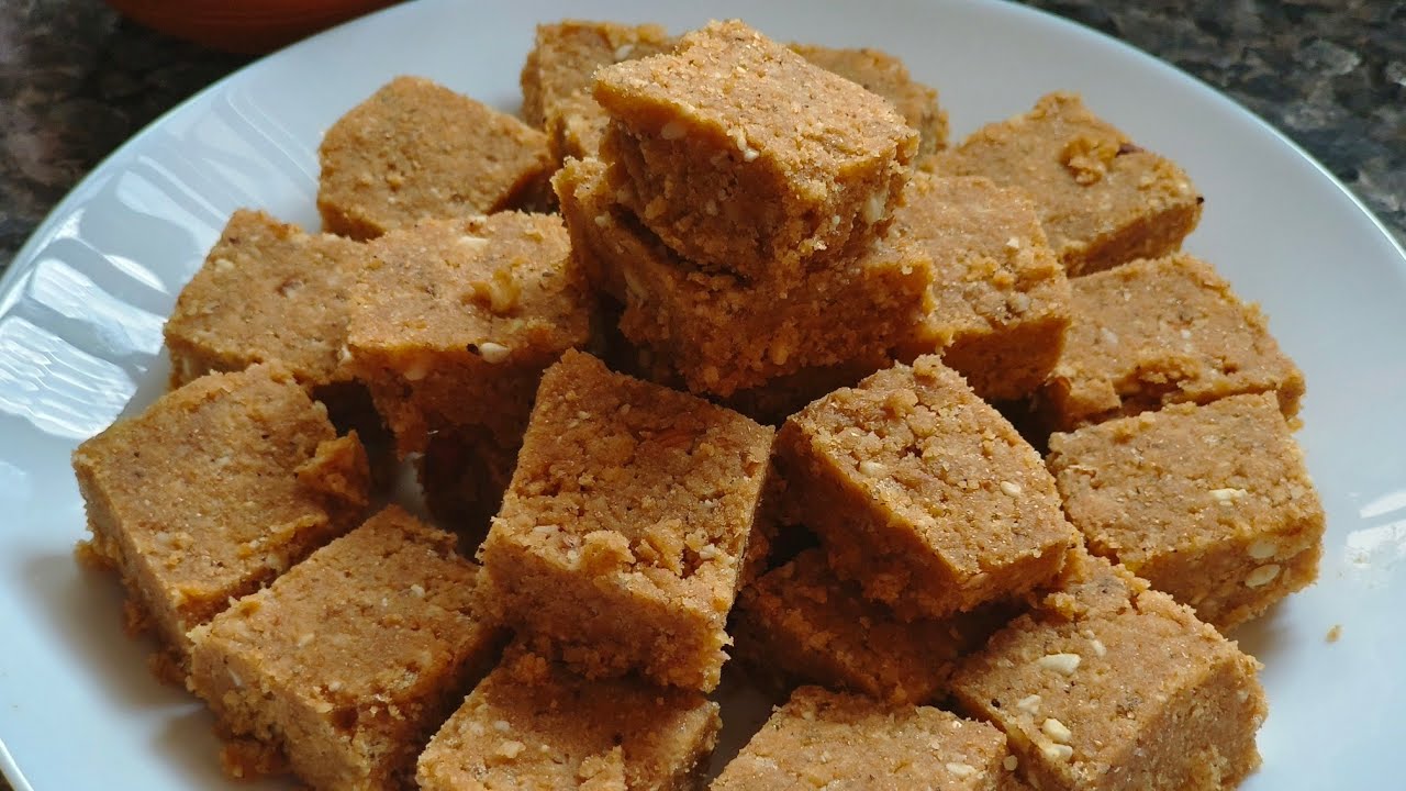 पारंपरिक राजस्थानी कसार  की चक्की बनाने की आसान विधि। Authentic Rajasthani kasar ki chakki Recipe.