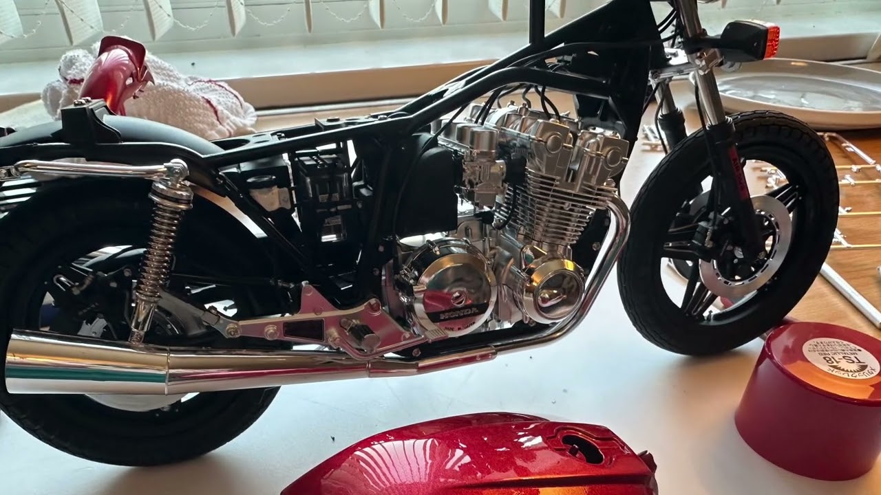 Tamiya CB 750f 1/6 scale