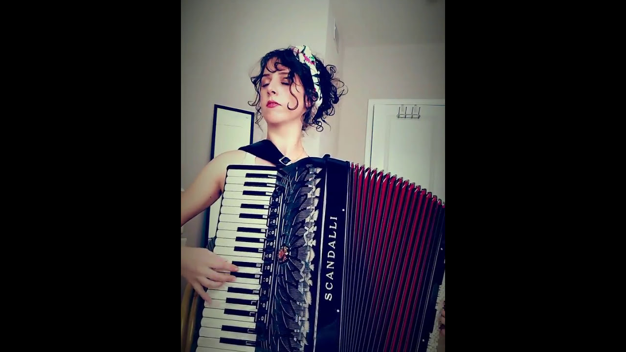 [Accordion] Sous Les Ponts de Paris [French]