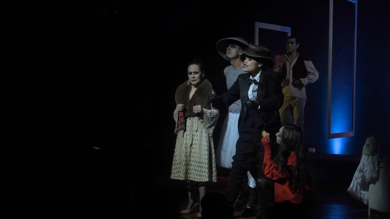 300 Millones obra de teatro del elenco del conservatorio de la Universidad de la salle Arequipa pt 1