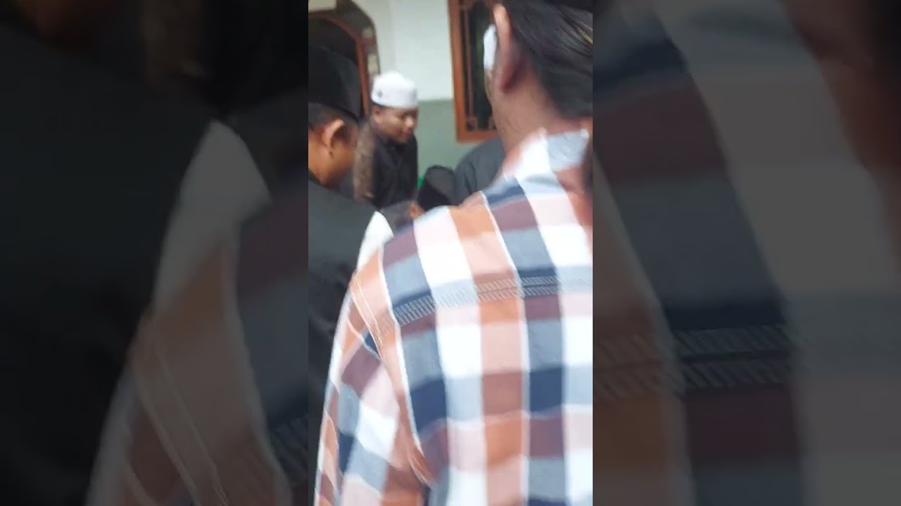 Alhamdulillah Beliyau Kh.Fadlur Rahman  Rawuh Dalam Acara Haul Kh.Zaini Mun'im&Kh.Hosnan Muhsin