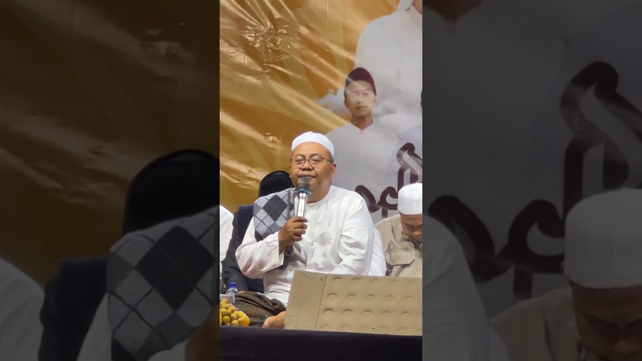 Riadloh Kh Abdul Aziz Affandy di Acara Harlah Madinah Darul Barokah (MADABA) Ke 11