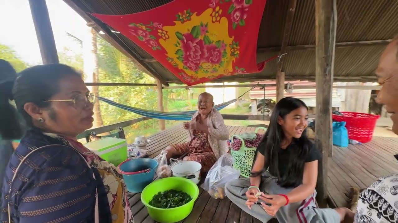 មកដល់ផ្ទះយាយហើយនៅខេត្តពោធិ៍សាត់