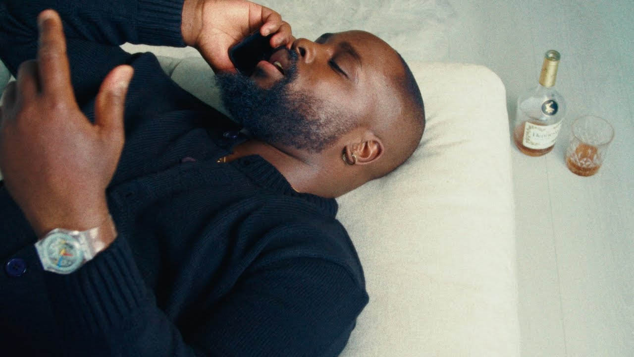 Dayo Bello - No Letting Go