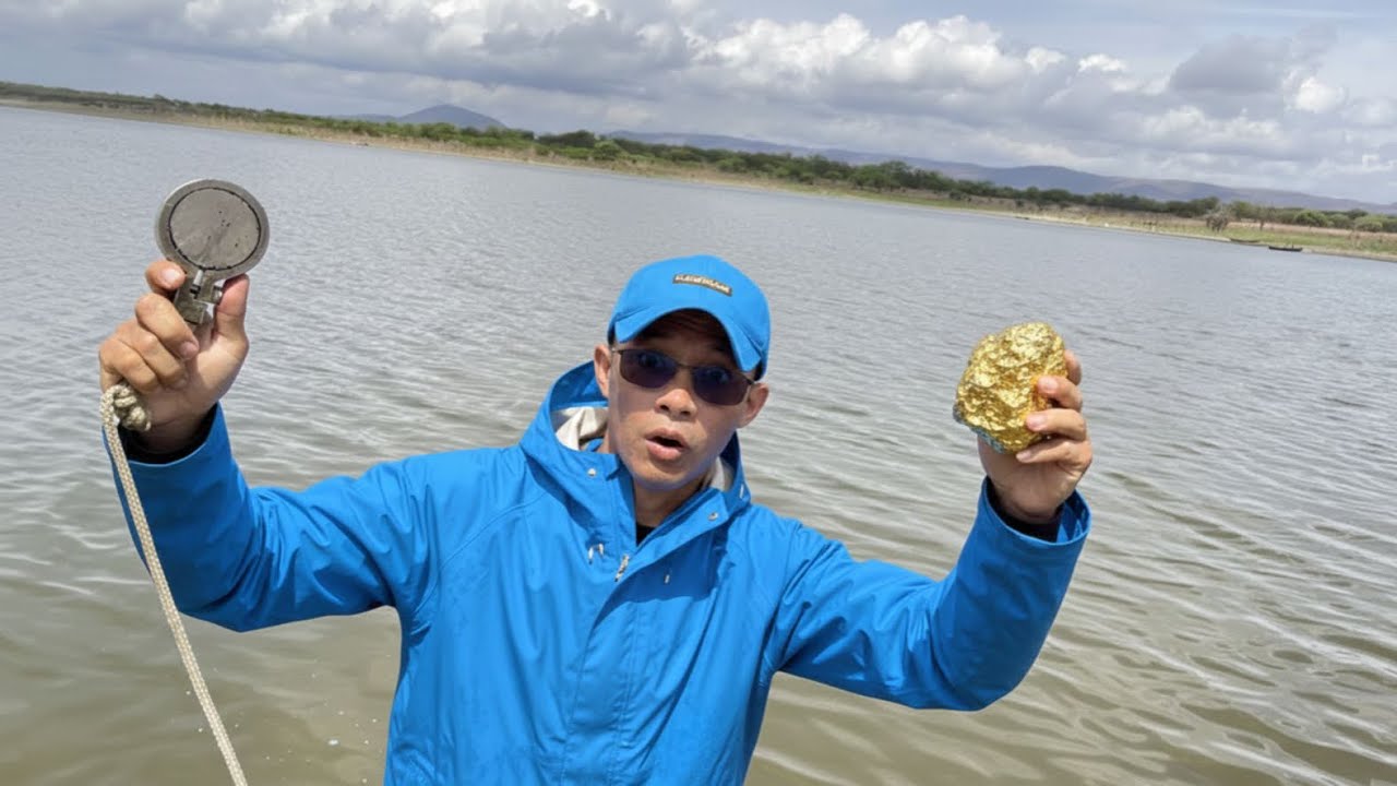 Achei uma PEDRA DE OURO durante a pesca magnética no Rio ?