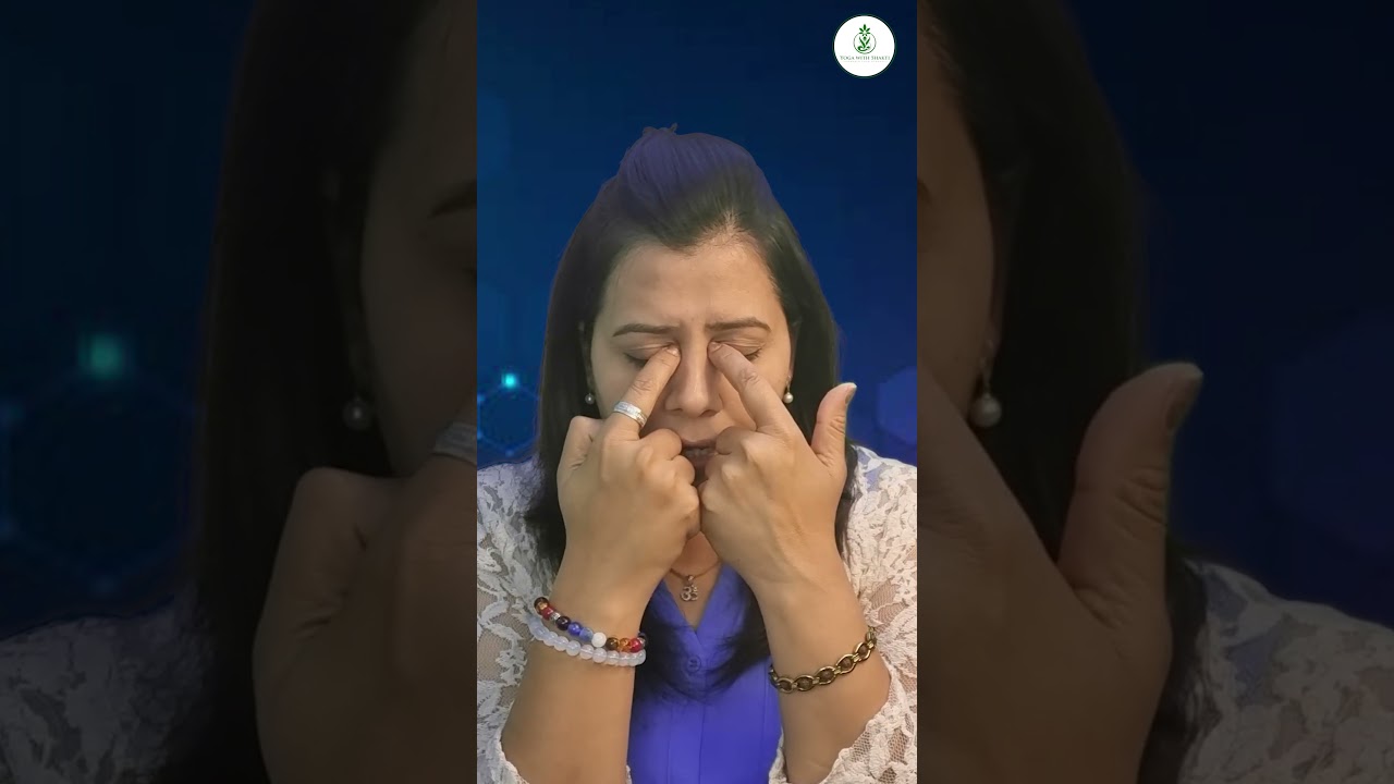 Eye Floaters? Try This Gentle Acupressure 👆