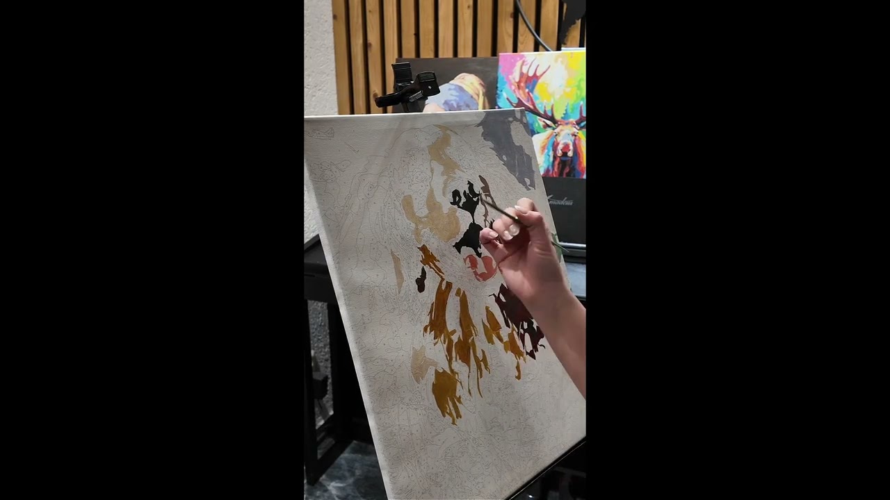Can you guess what I’m painting? Paint by numbers.
