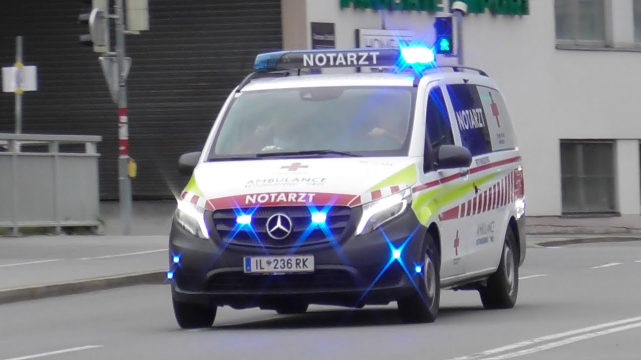 [Pressluft- & E-Horn] NEF ÖRK Innsbruck - Einsatzfahrten (Zusammenschnitt)