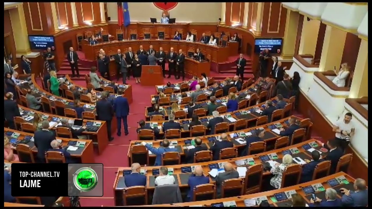 Top Channel/ Saimir Korreshi: Felaj t&euml; dal&euml; urgjent jasht&euml;, p&euml;rdori fjalor rruge! Noka: Rruga&ccedil;e!