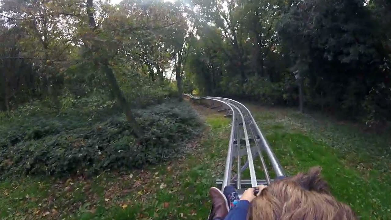 La descente en luge au parc d'Olhain