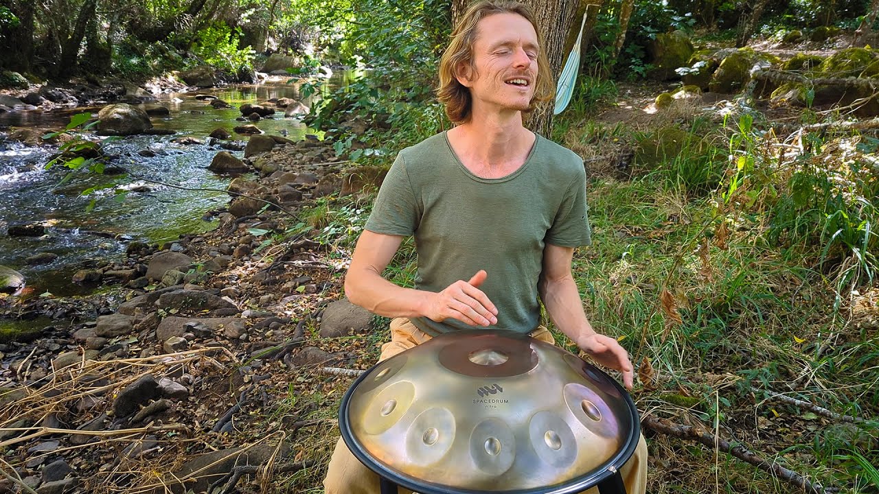 Chanting with the River | Handpan Meditation | Selwin Verwoord