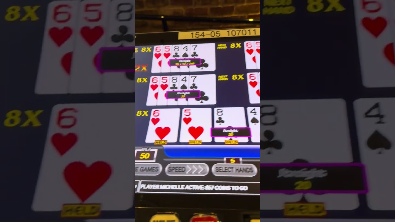 Ultimate X подкинул мне стрит на 5 раздачах! 