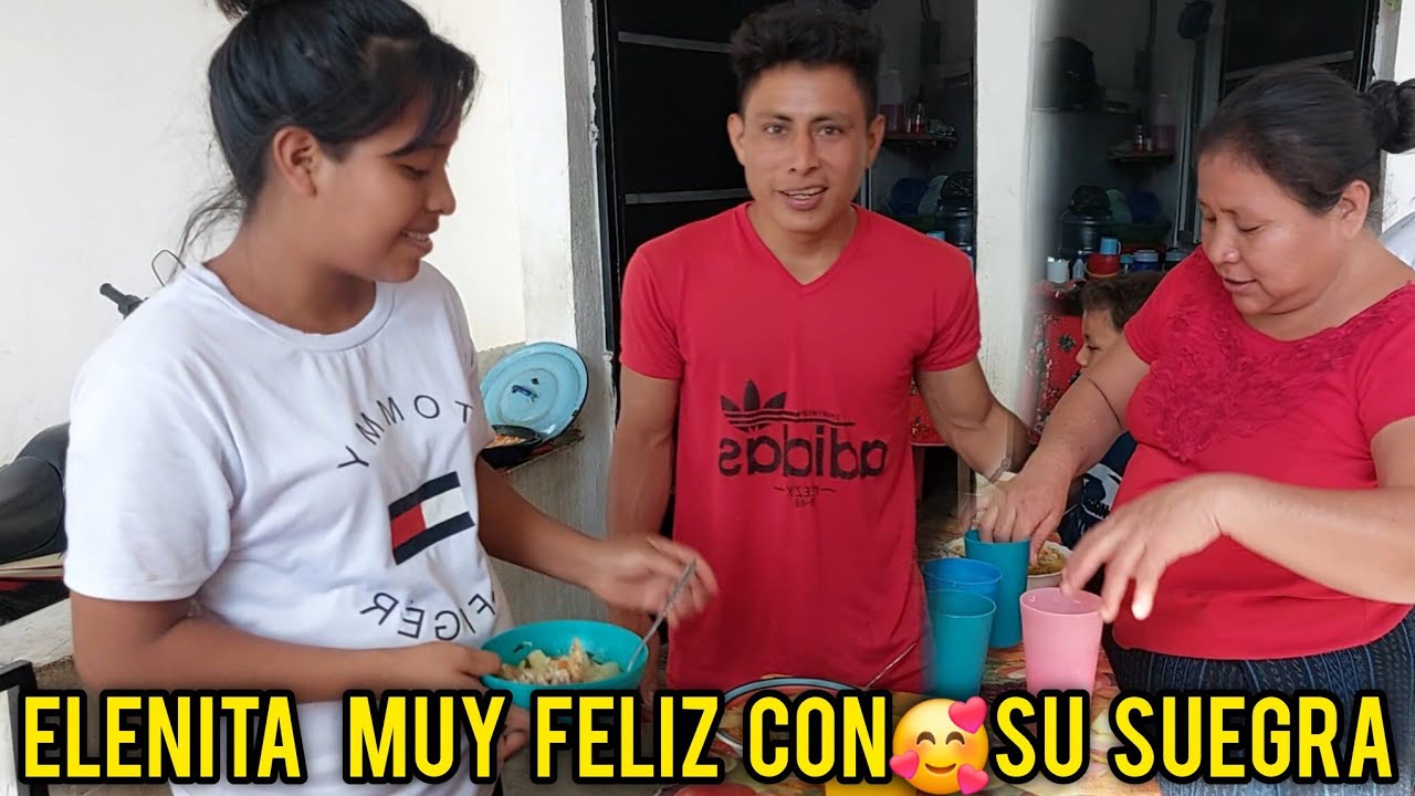 Elenita Disfruto del Caldo de gallina🥰mi mamá feliz💖a Dias de Nacer sus 2 Niet@s🥹🙏