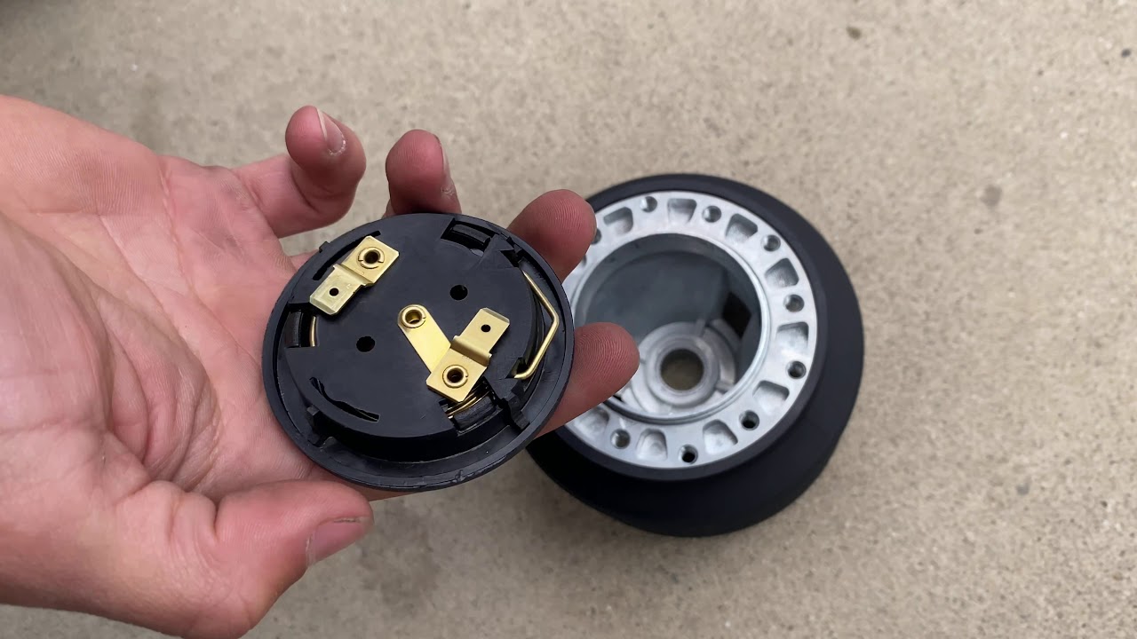 NC Miata MX-5 aftermarket steering wheel and hub installation