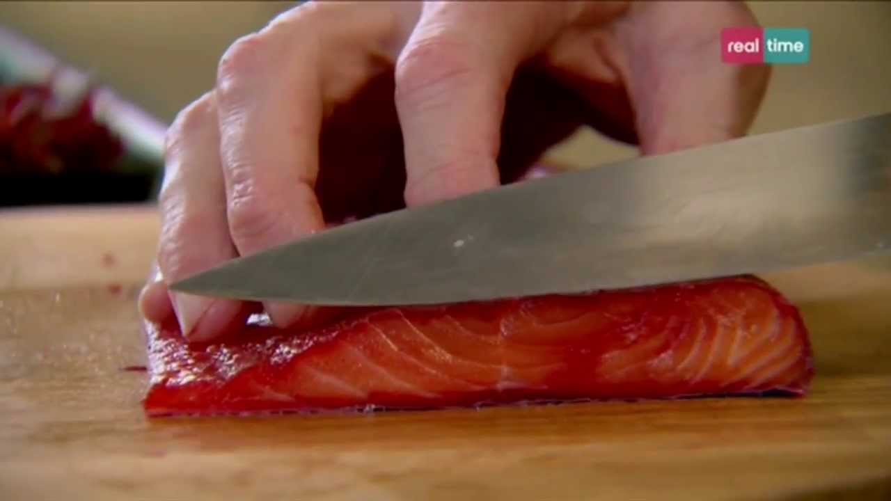 A tavola con Ramsay # 143: Salmone marinato in barbabietola, coriandolo e arancia