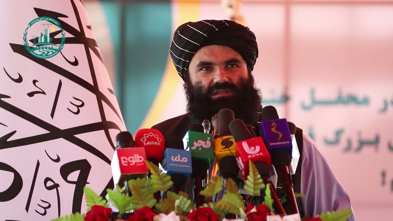 خلیفه سراج الدین حقانی سرپرست وزارت داخله در افتتاح کانال قوش تیپه